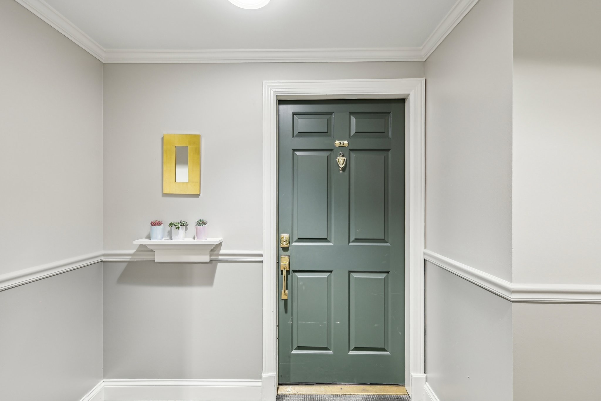 4040 Woodlawn Dr Unit: 30