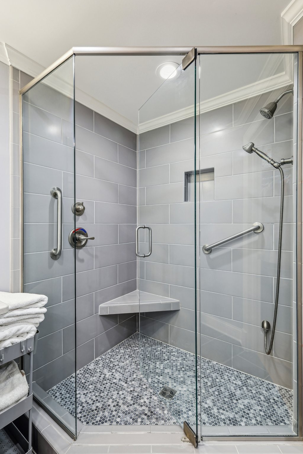 4040 Woodlawn Dr Unit: 30