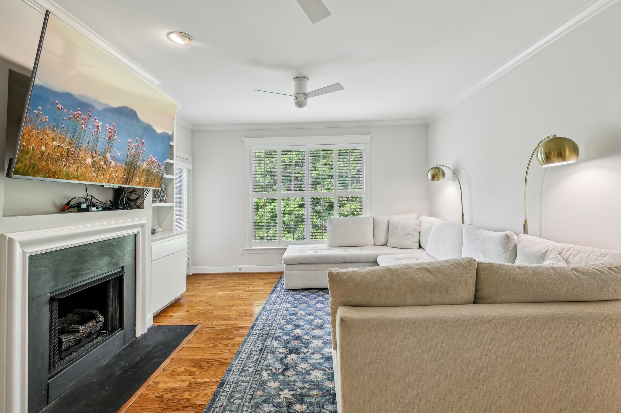 4040 Woodlawn Dr Unit: 30