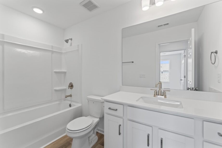 2900 Suzanne Landon Dr Unit: L5