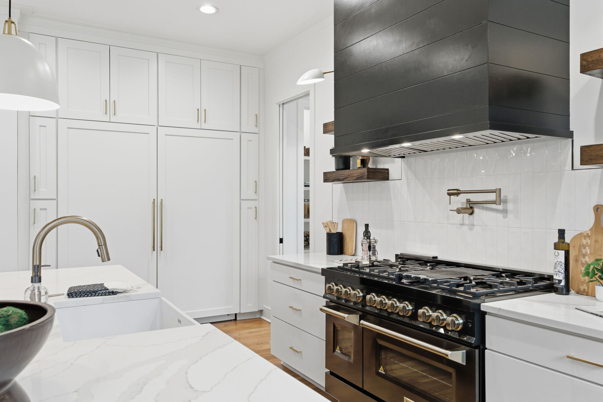 4024 General Bate Dr