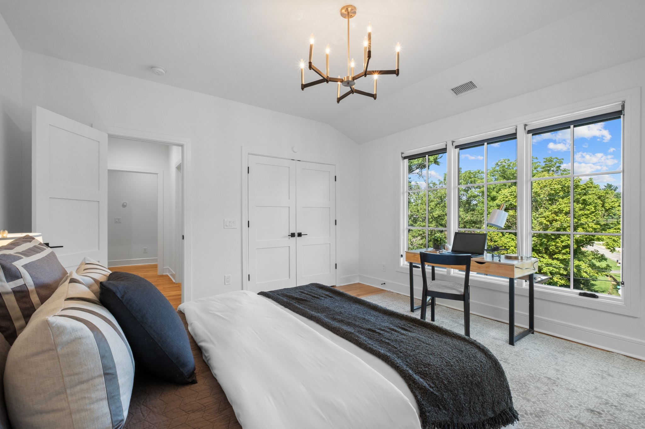 4024 General Bate Dr