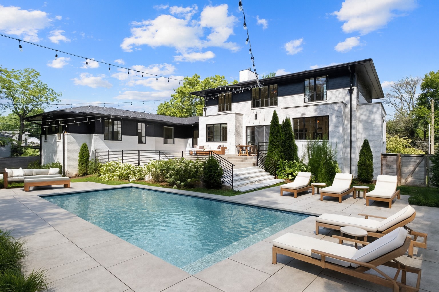 4024 General Bate Dr