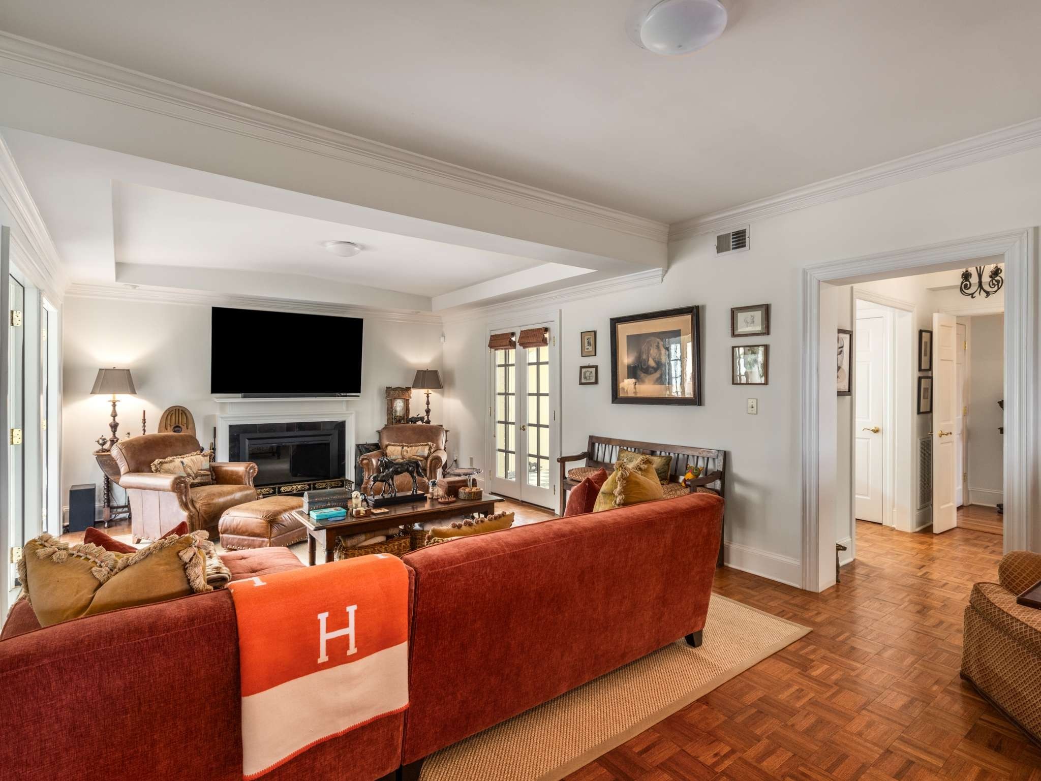 305 Davidson Rd
