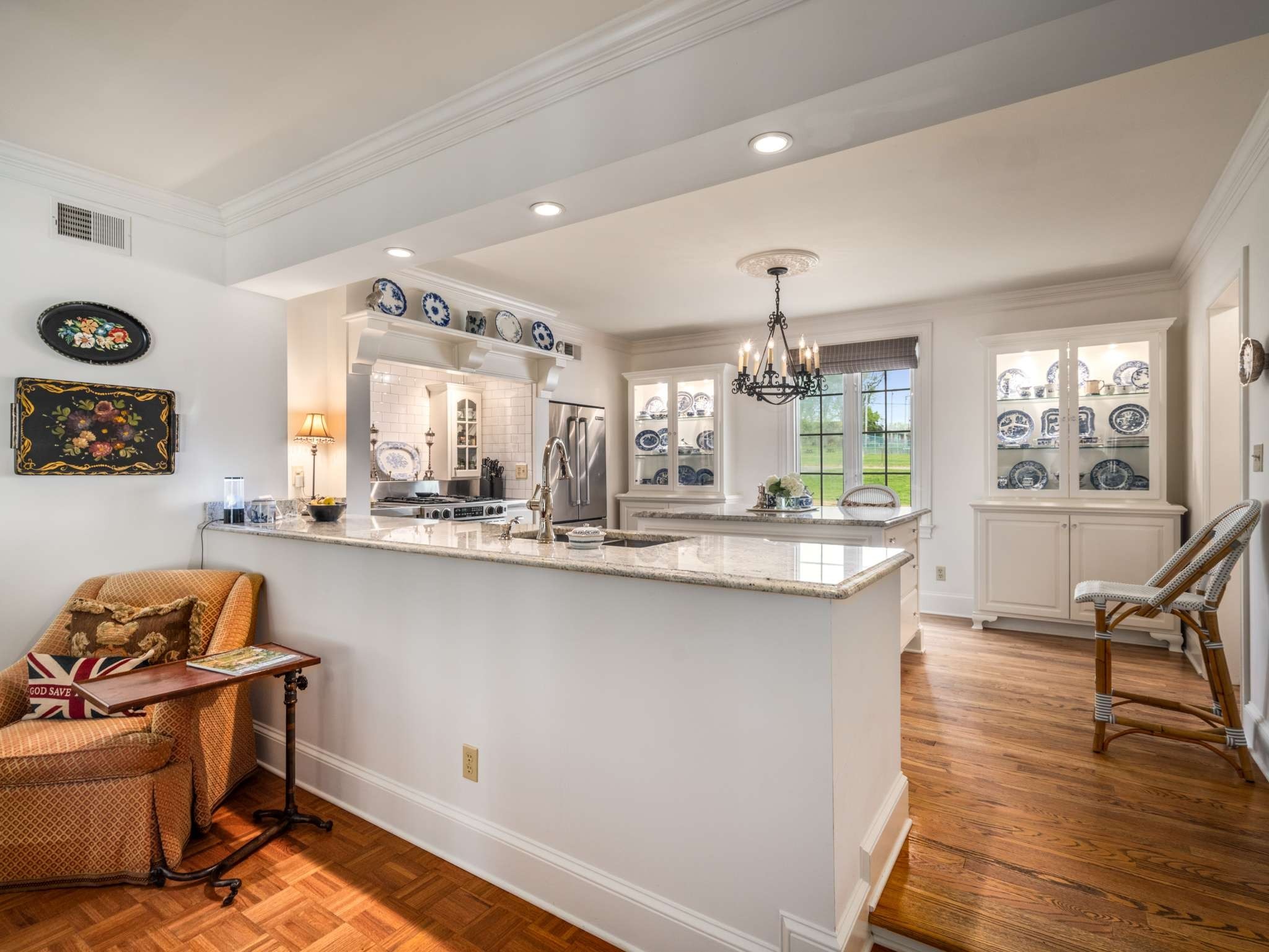 305 Davidson Rd