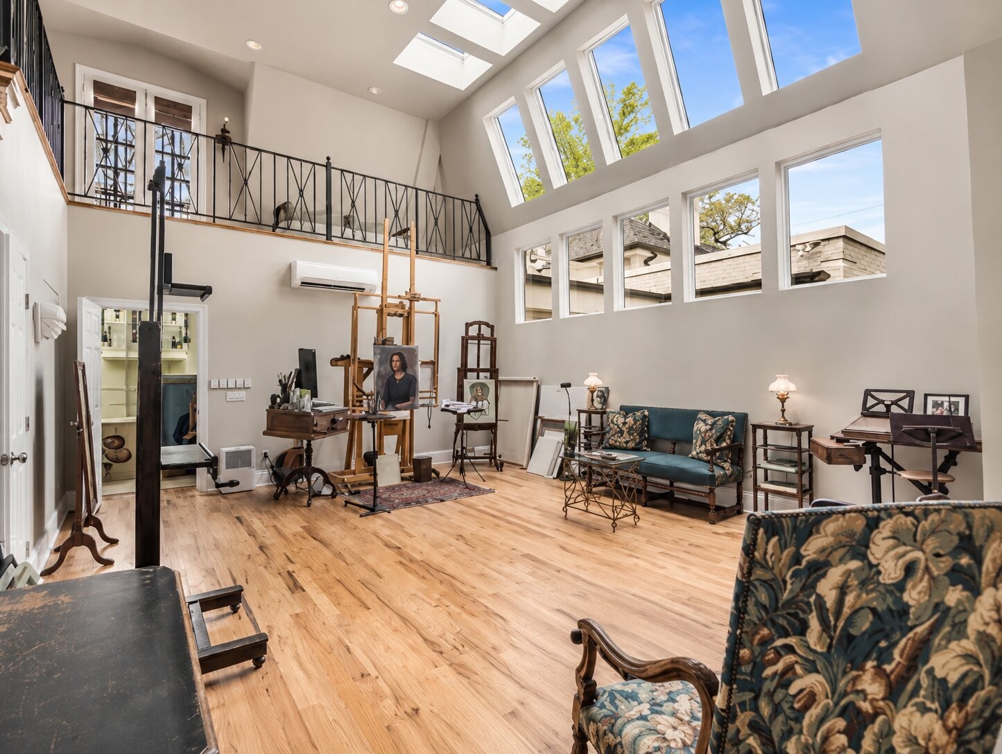 305 Davidson Rd
