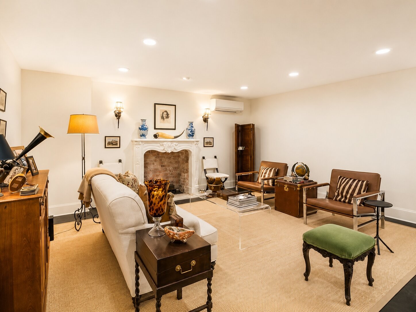 305 Davidson Rd