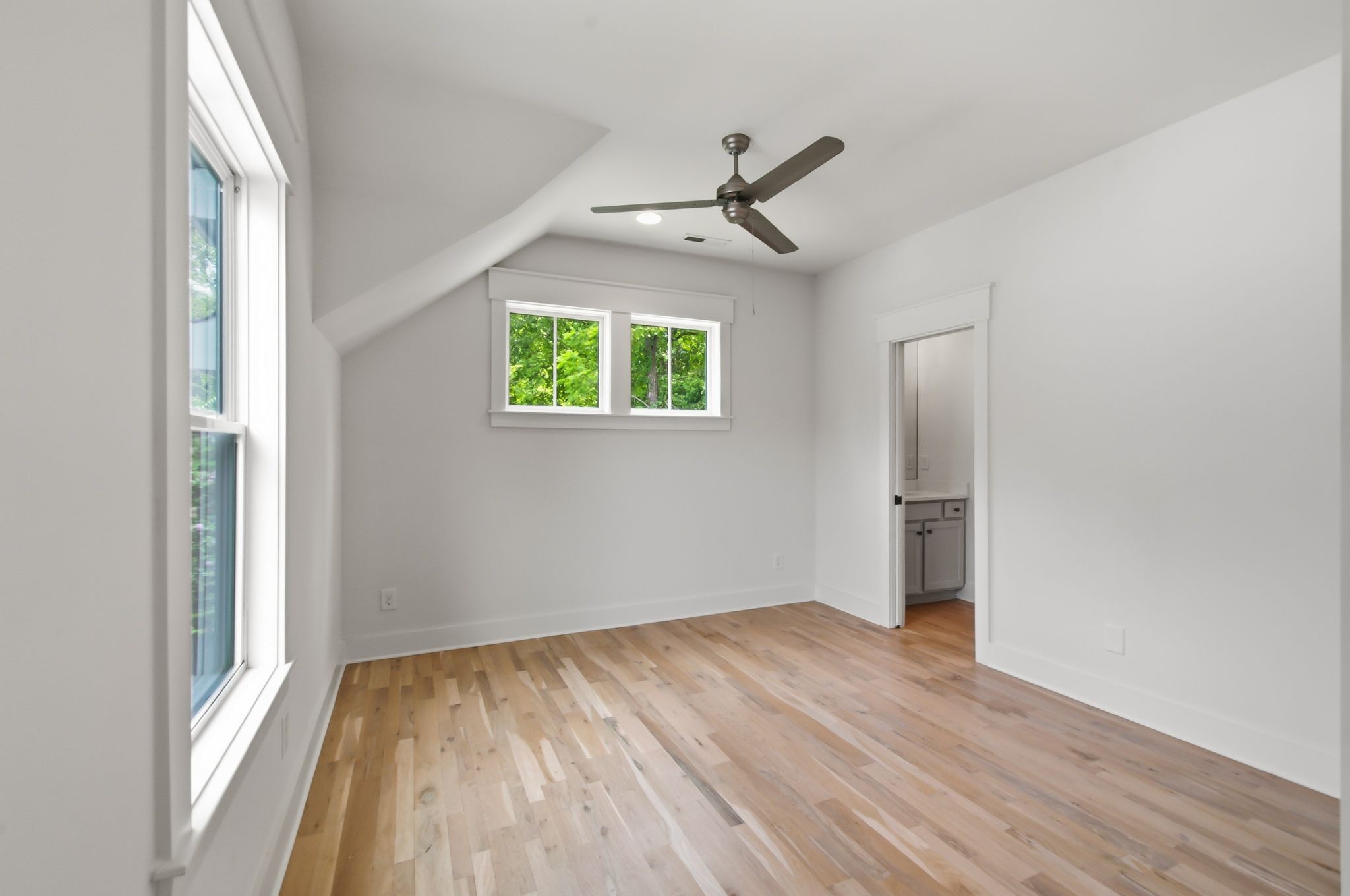 118 Cheekwood Ter