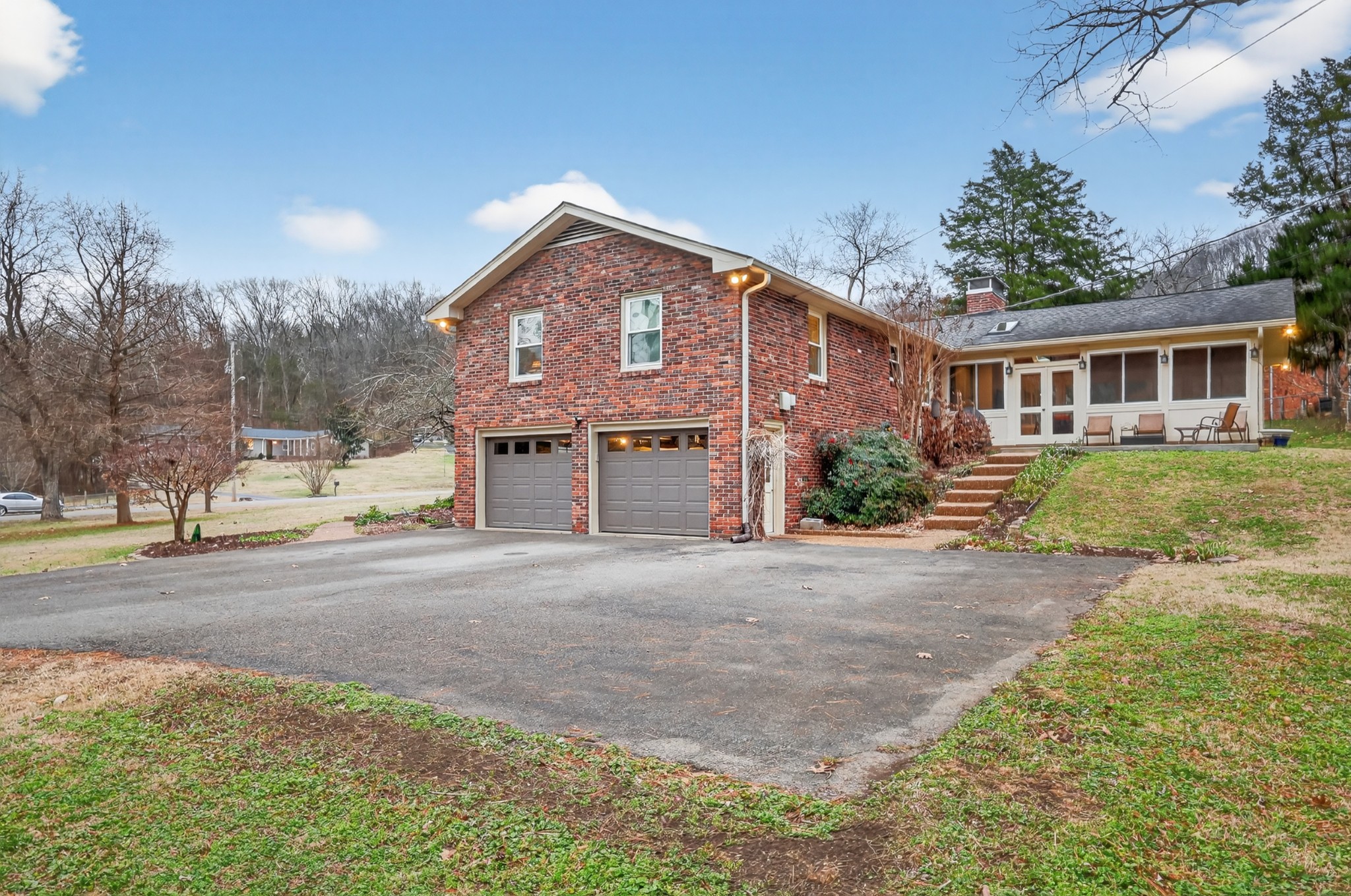800 Cammack Ct