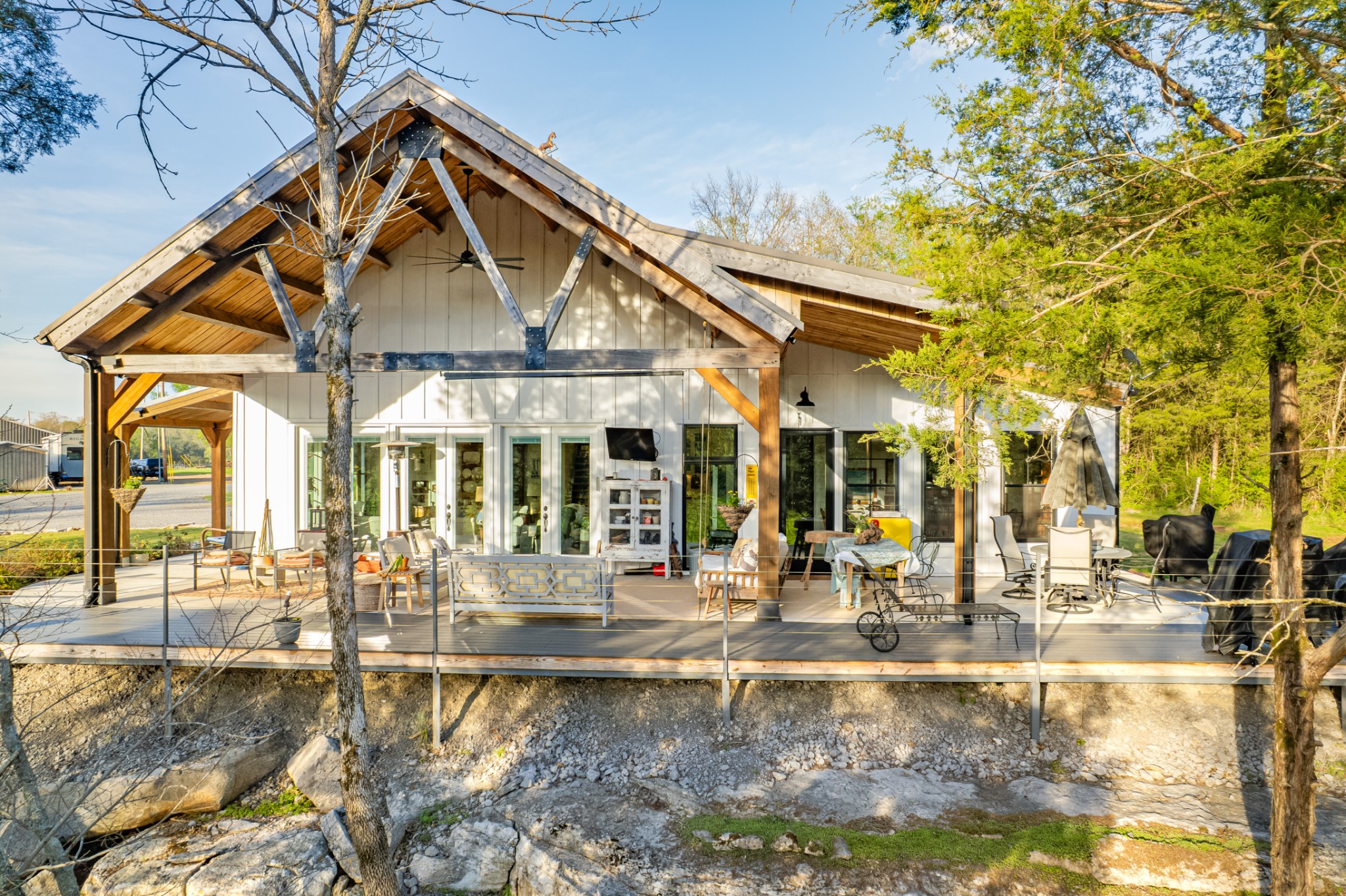 1106 Hwy 130w