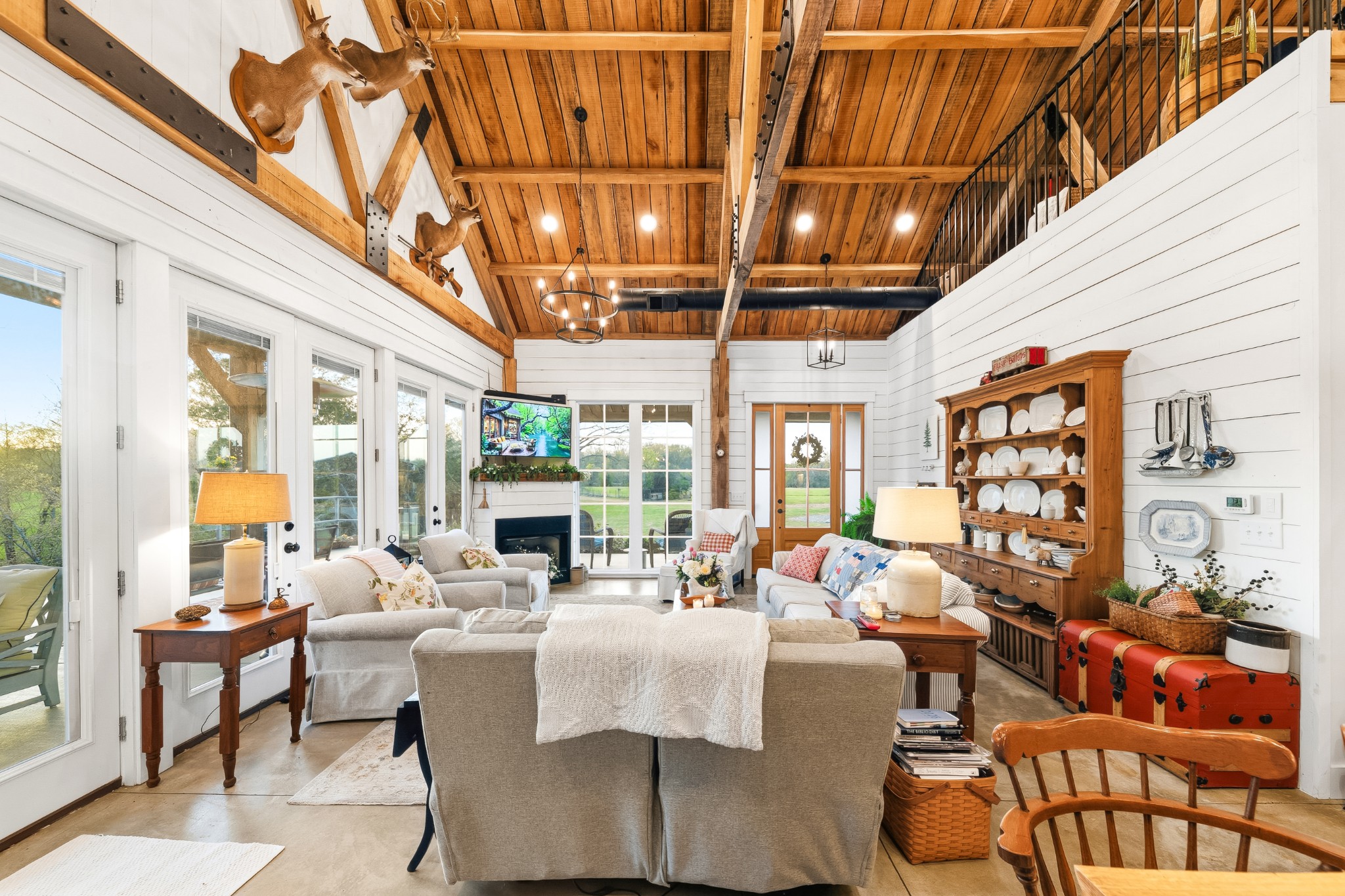 1106 Hwy 130w