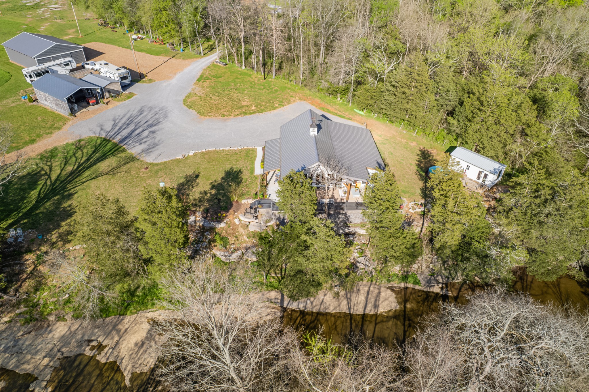 1106 Hwy 130w