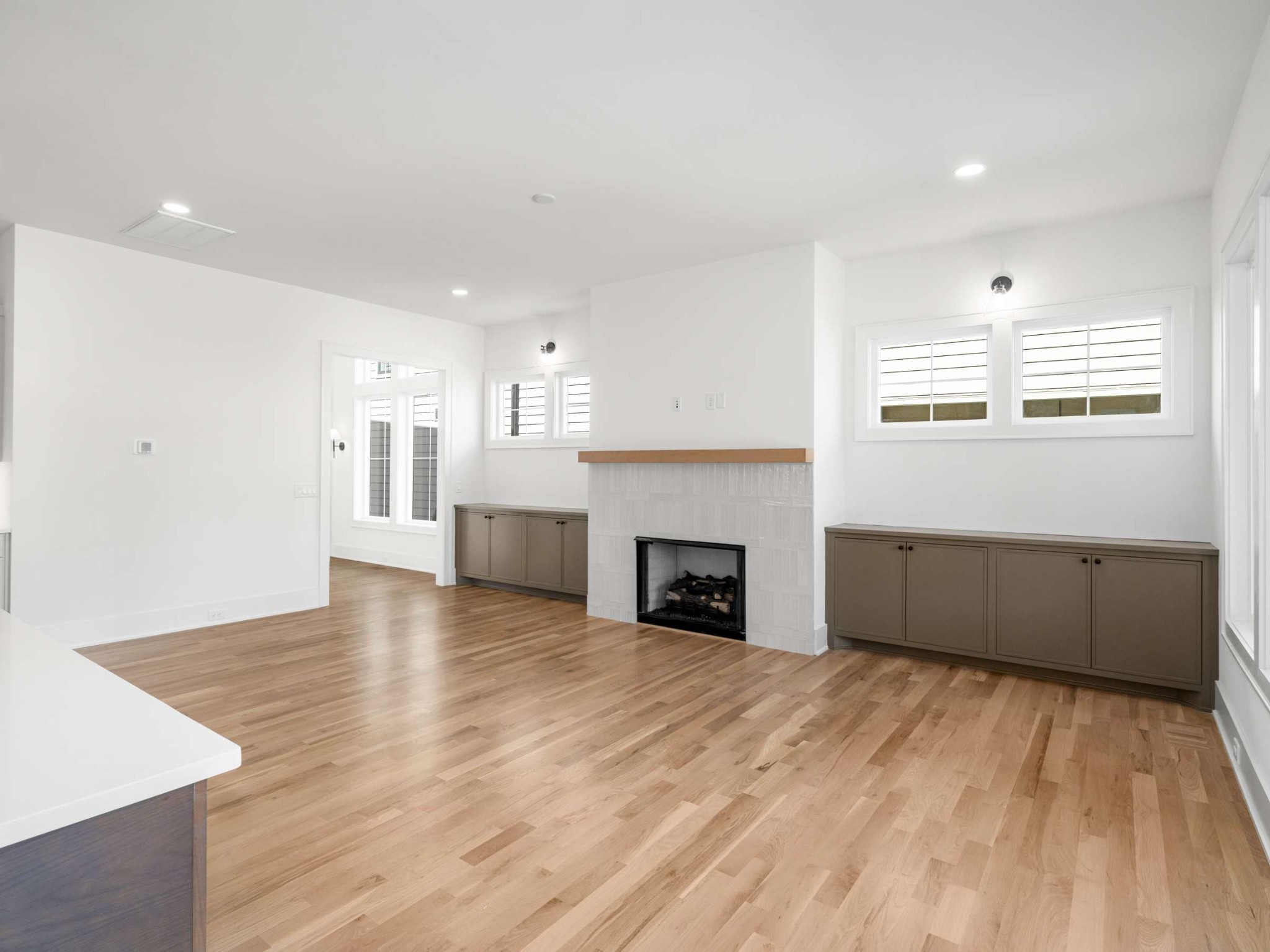 6304 Henry Ford Dr Unit: B