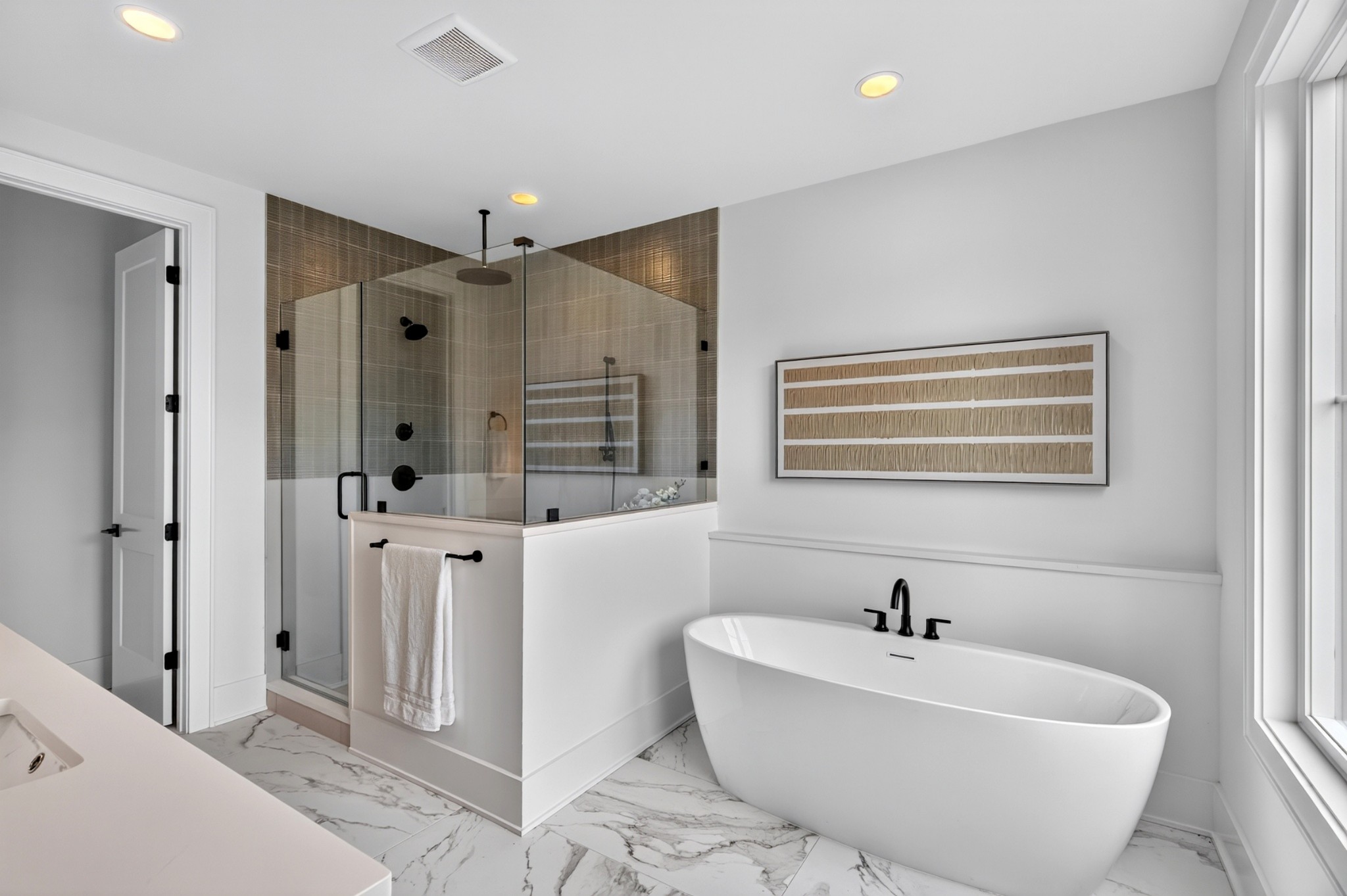6304 Henry Ford Dr Unit: B