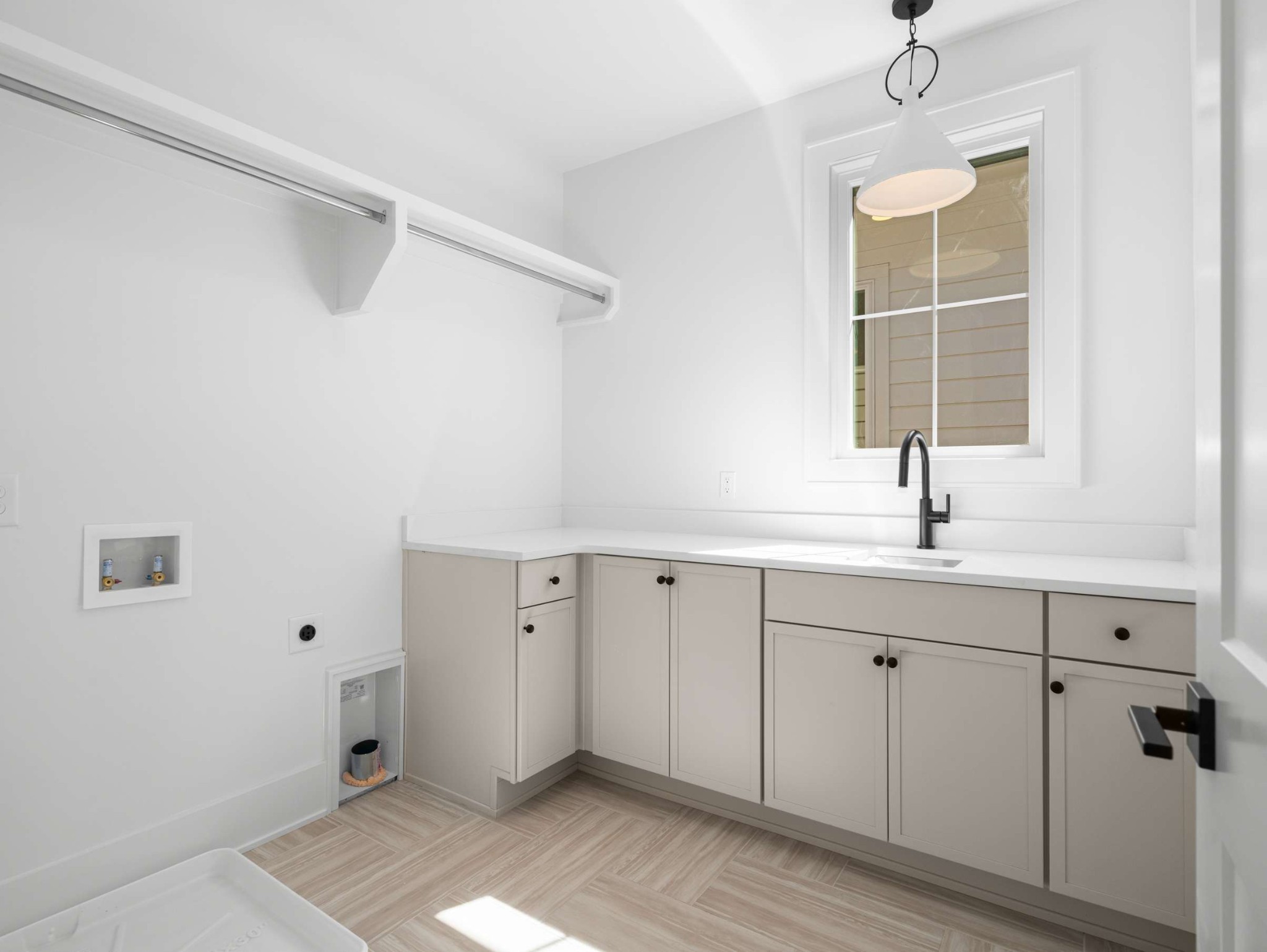 6304 Henry Ford Dr Unit: B