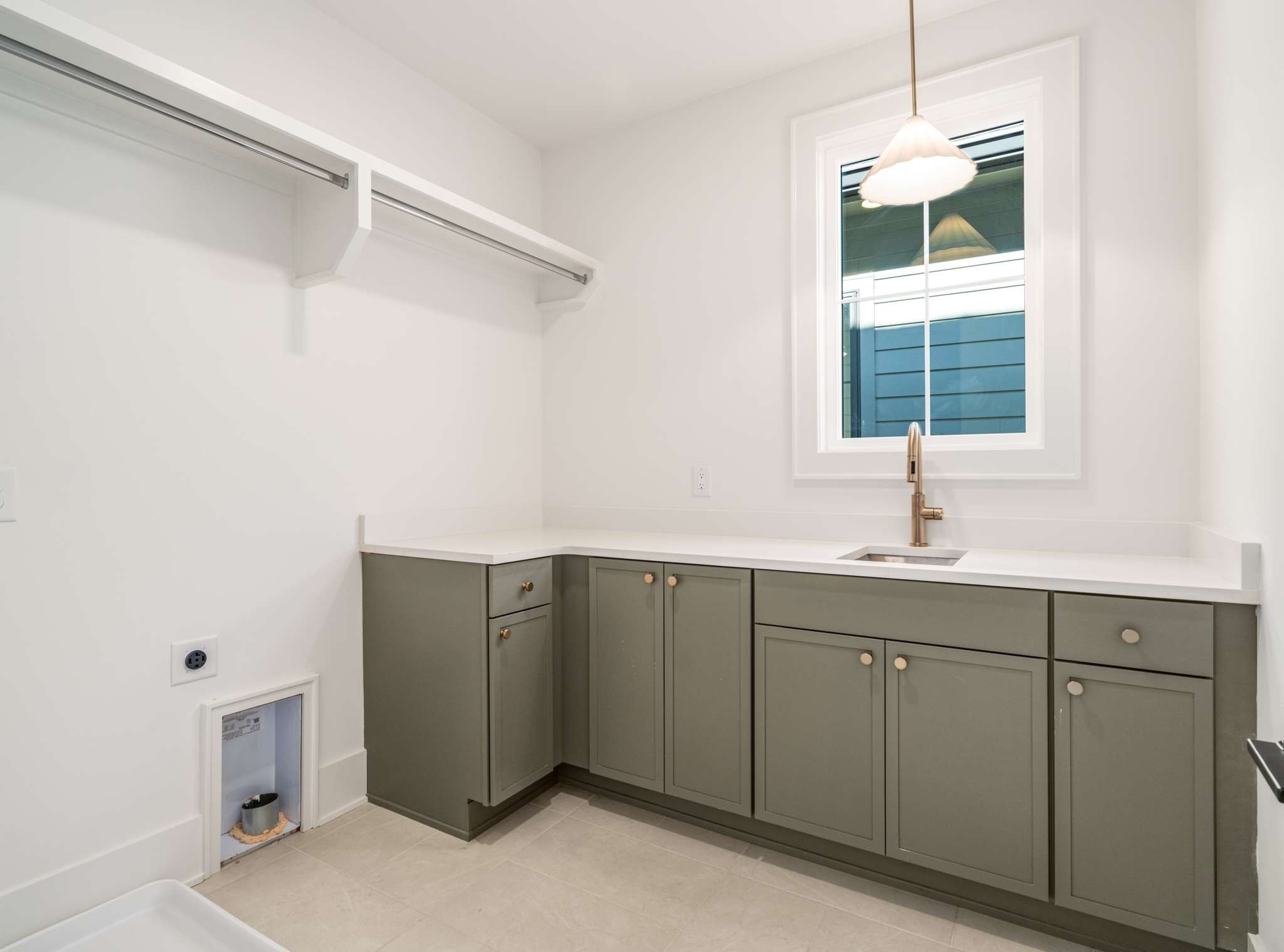 6304 Henry Ford Dr Unit: A