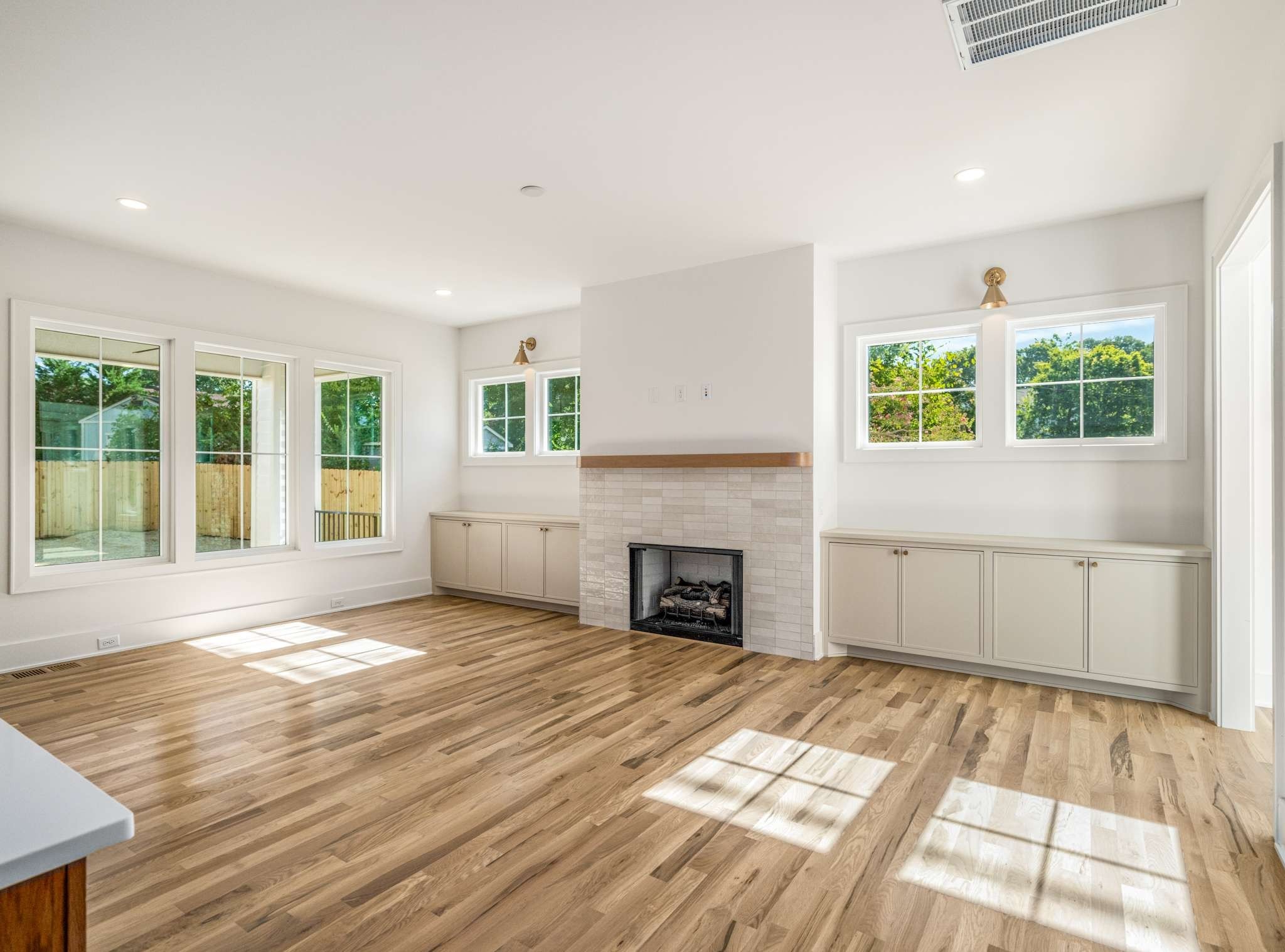 6304 Henry Ford Dr Unit: A