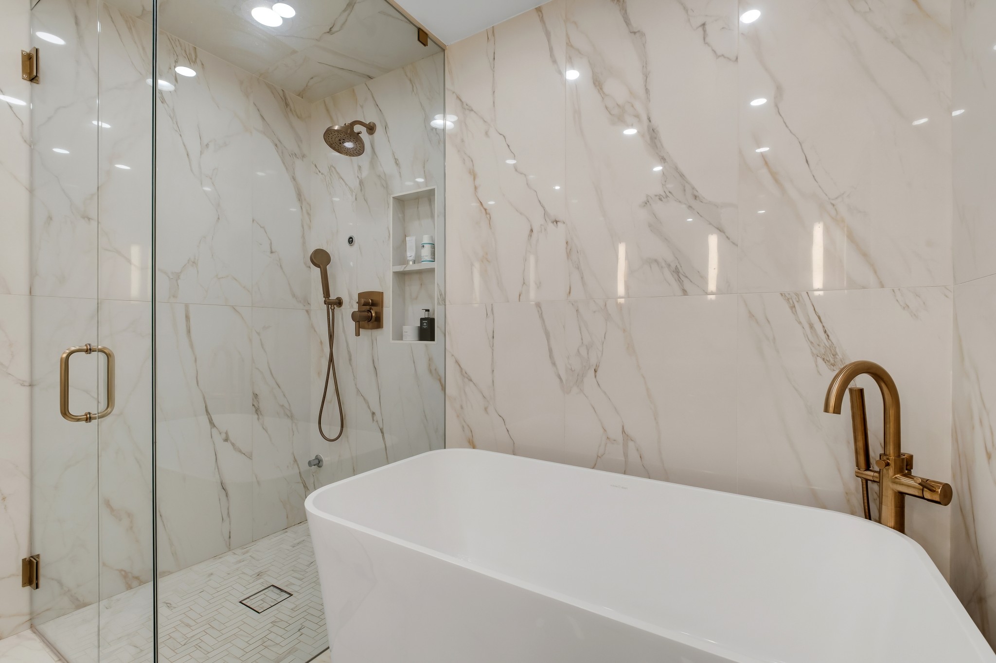 3014 Hedrick St Unit: 504