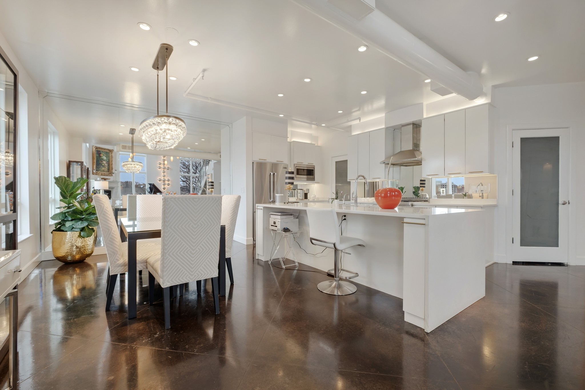 3014 Hedrick St Unit: 504