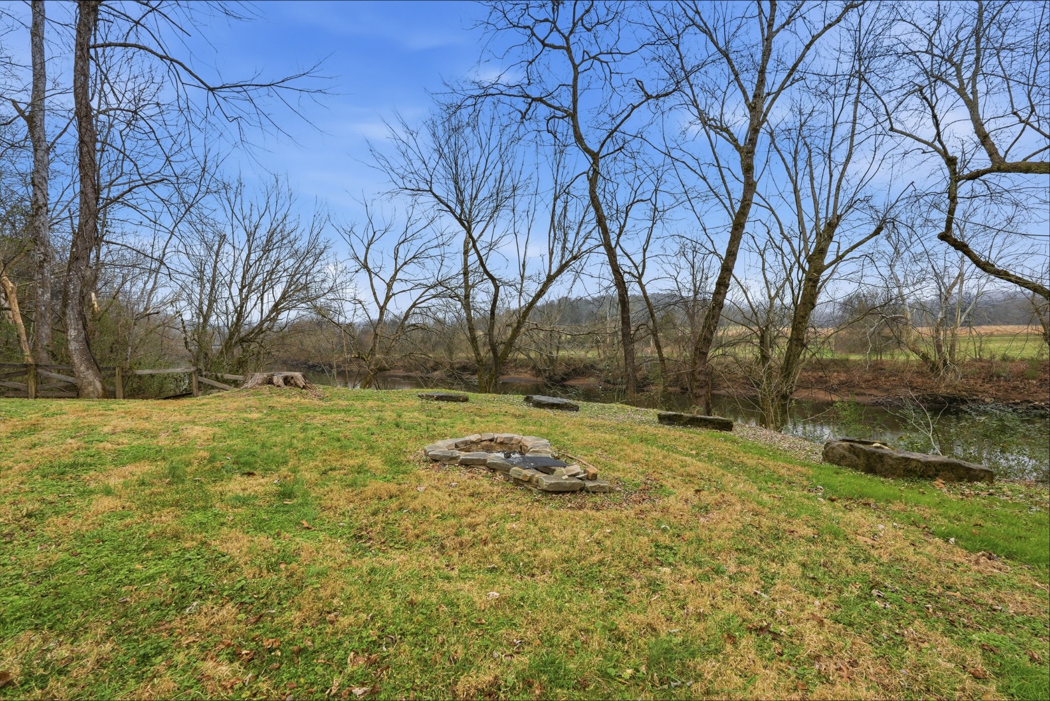 126 Trousdale Ferry Pike