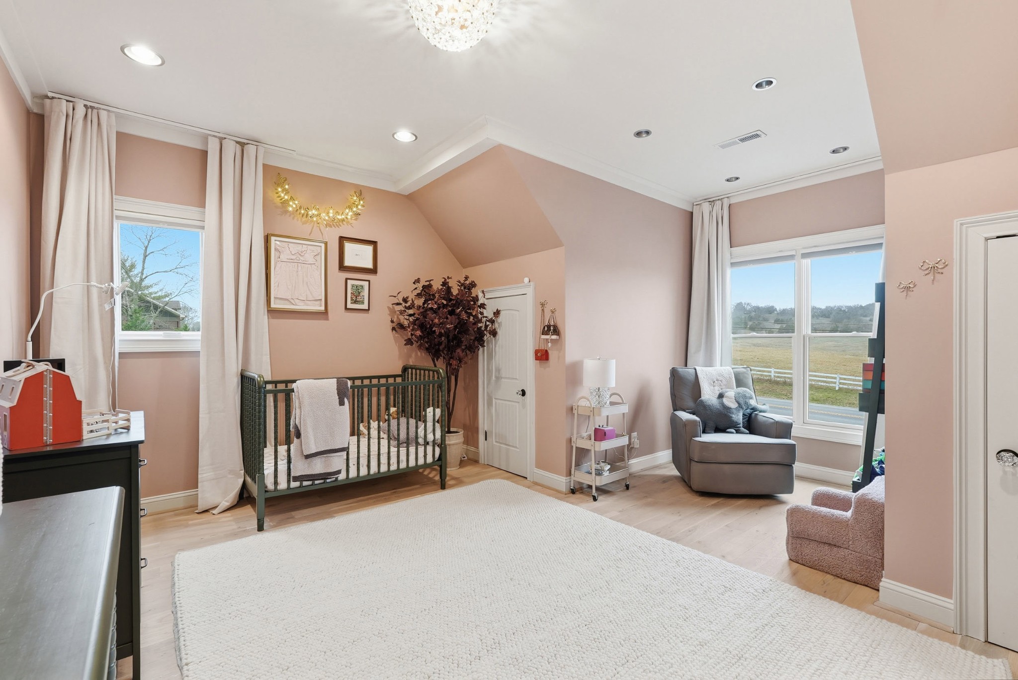 126 Trousdale Ferry Pike