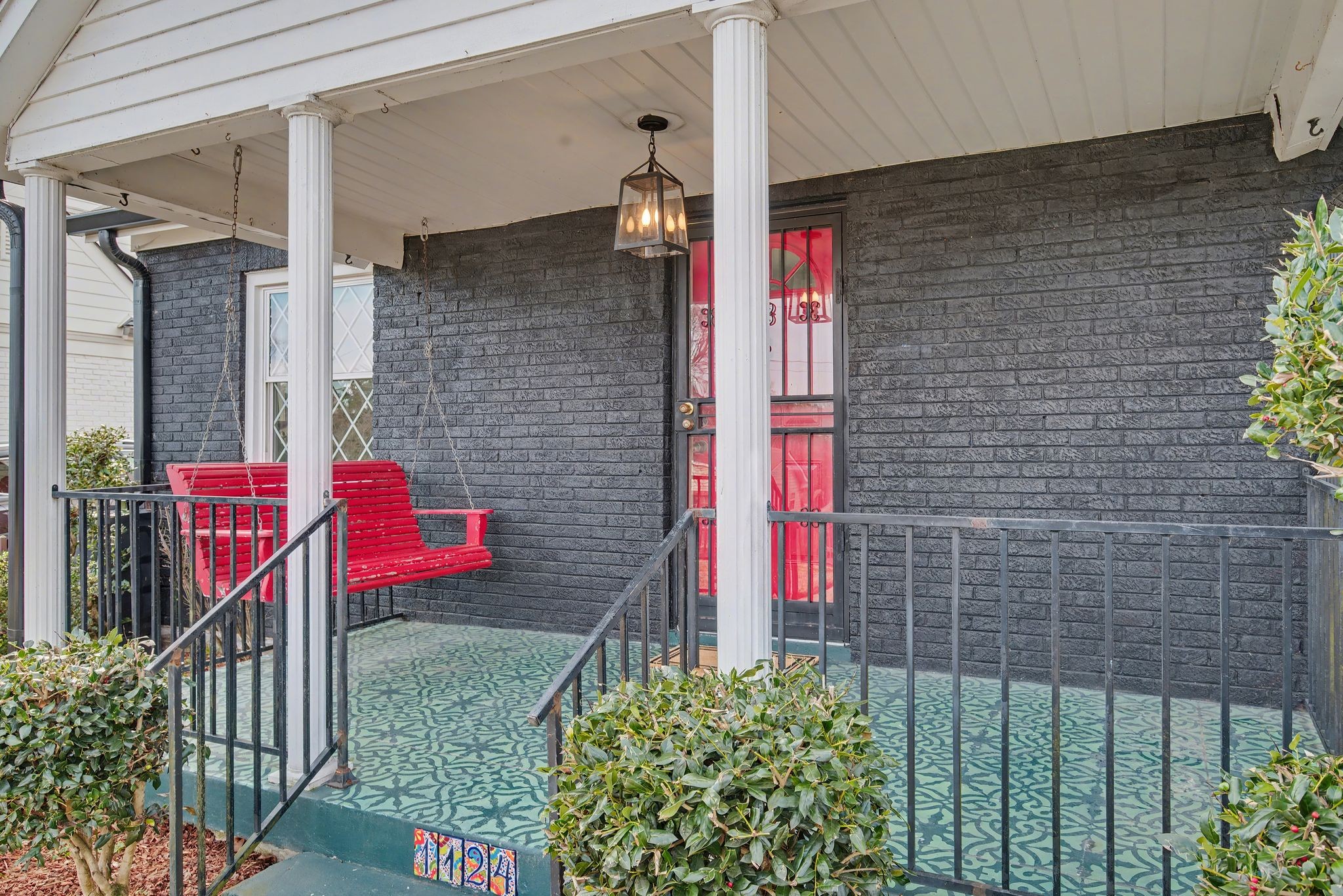1124 Sunnymeade Dr