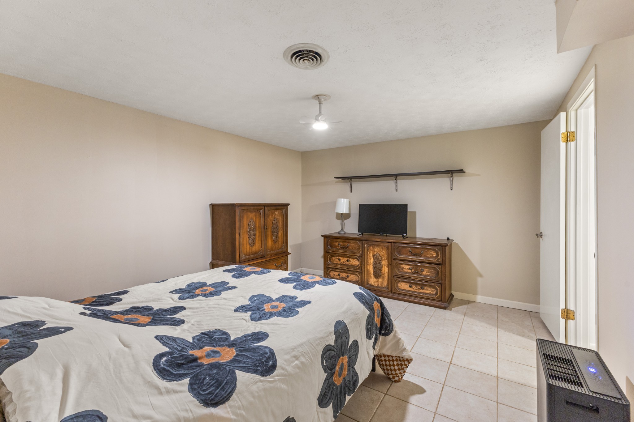 392 Feather Ridge Rd