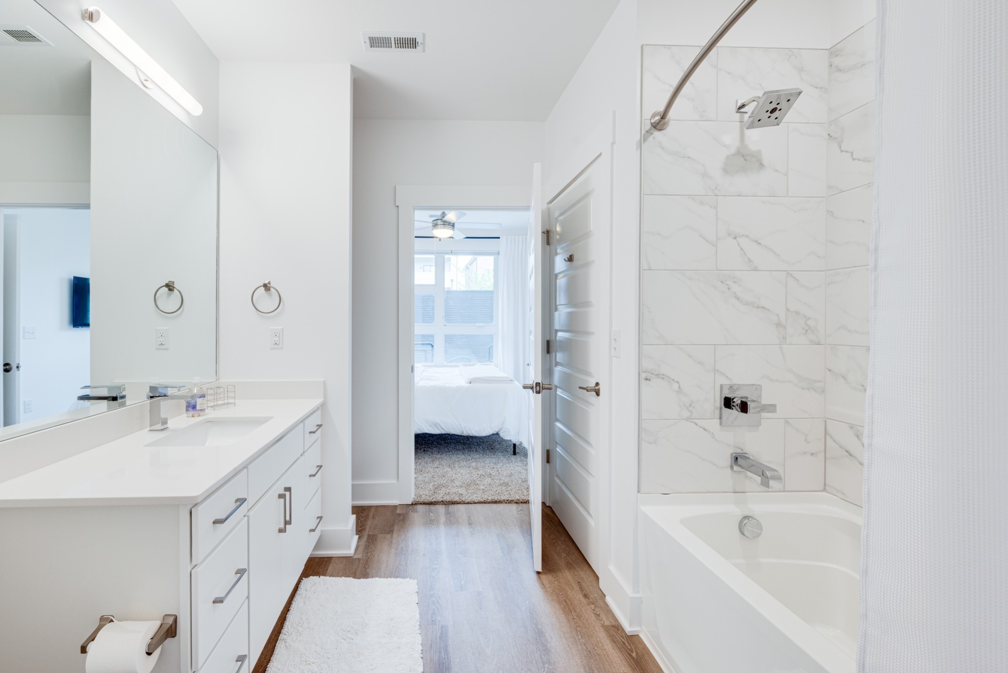 542 Southgate Ave Unit: 215