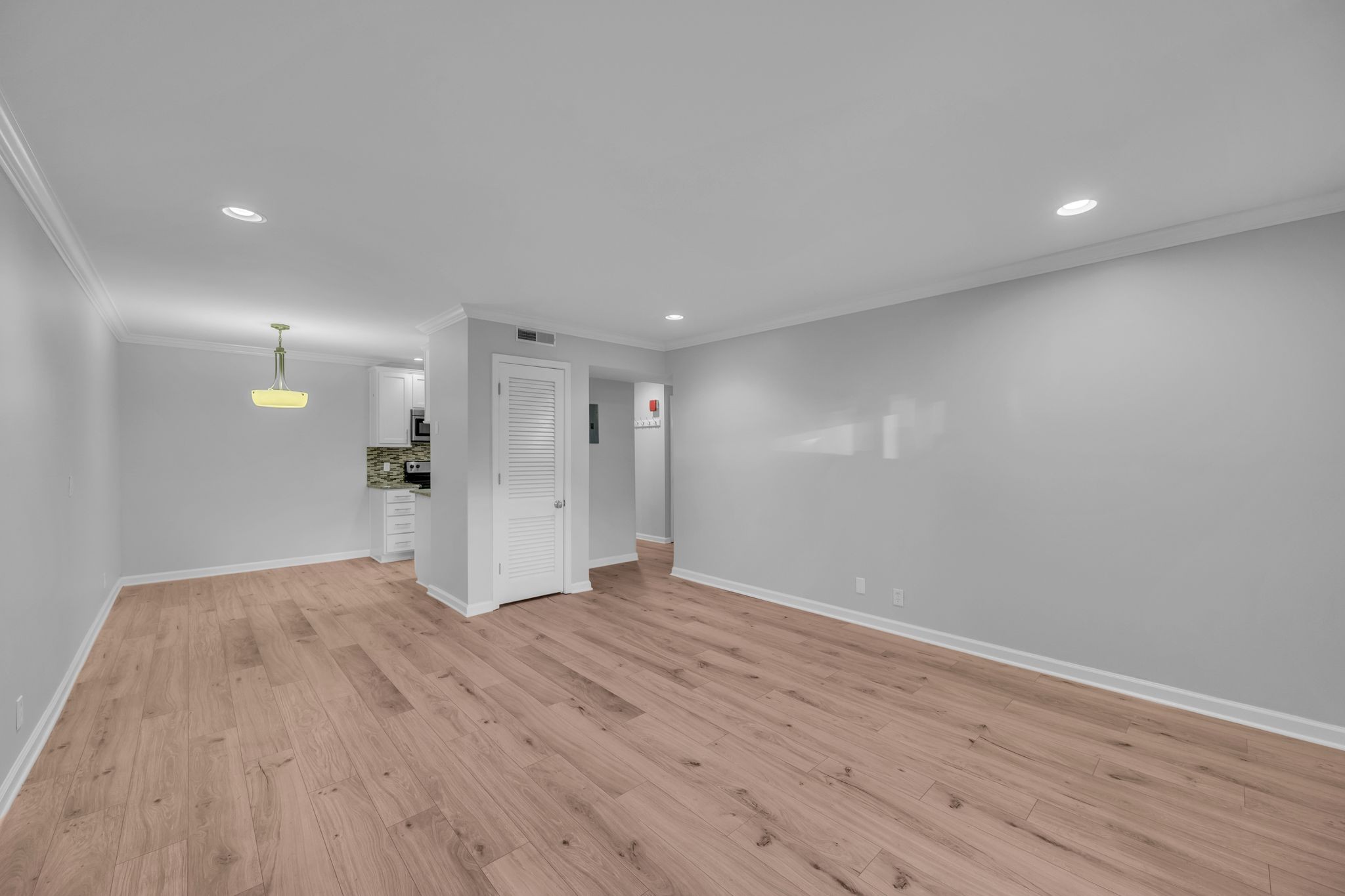 4425 Westlawn Dr Unit: A102