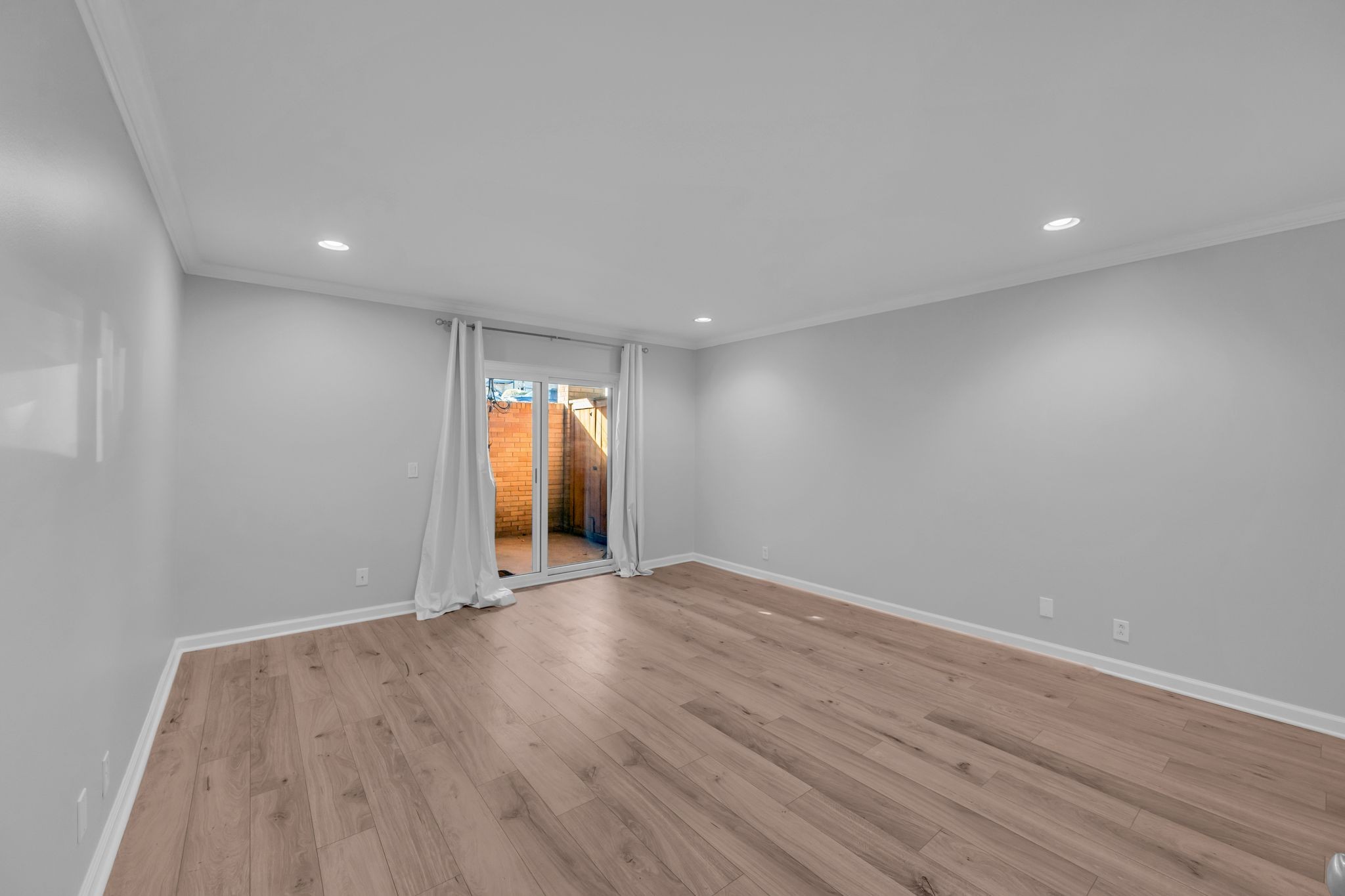 4425 Westlawn Dr Unit: A102