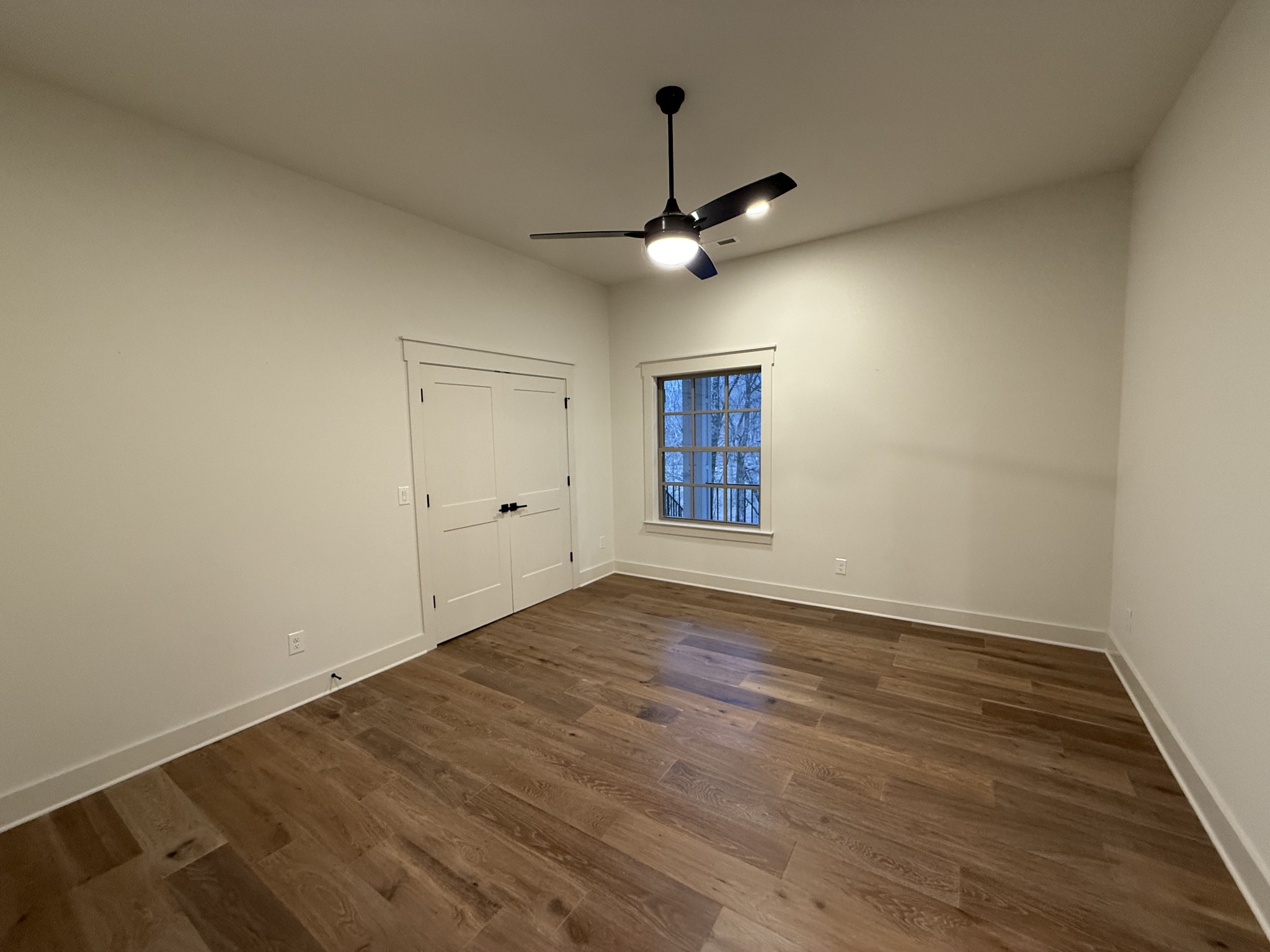 1125 Chickering Park Dr