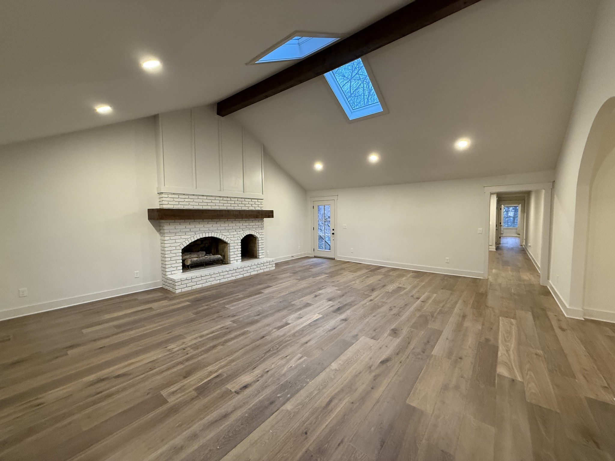 1125 Chickering Park Dr