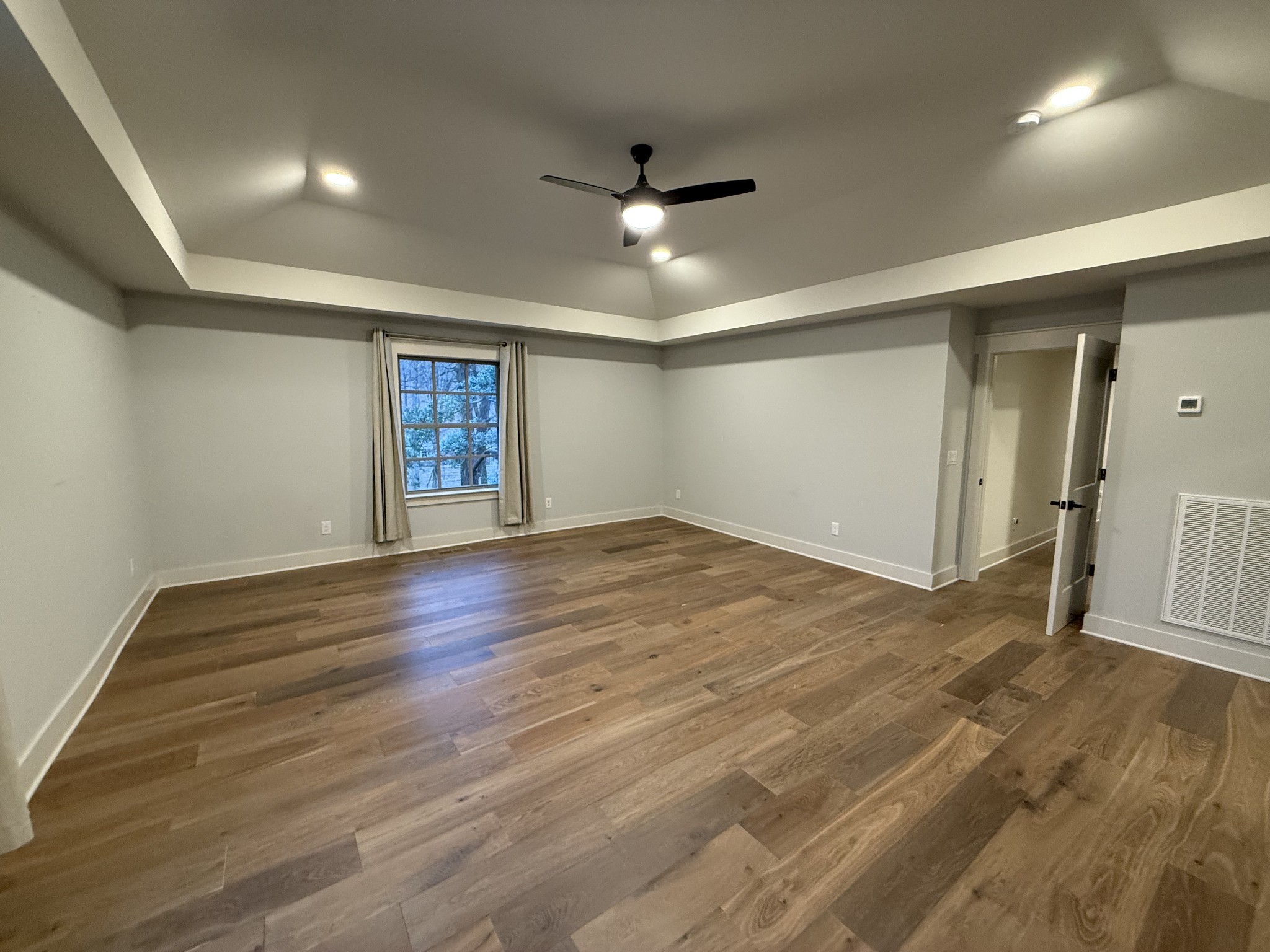 1125 Chickering Park Dr