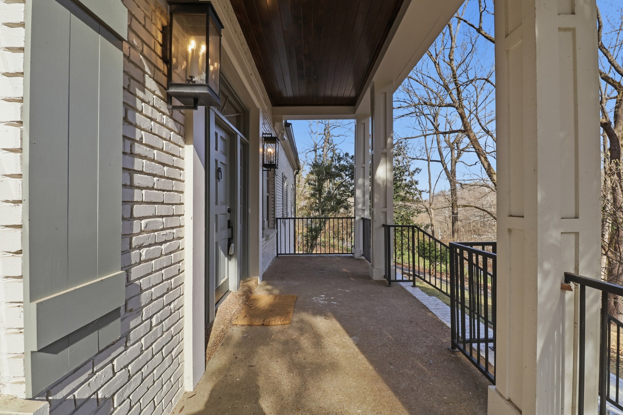 1125 Chickering Park Dr