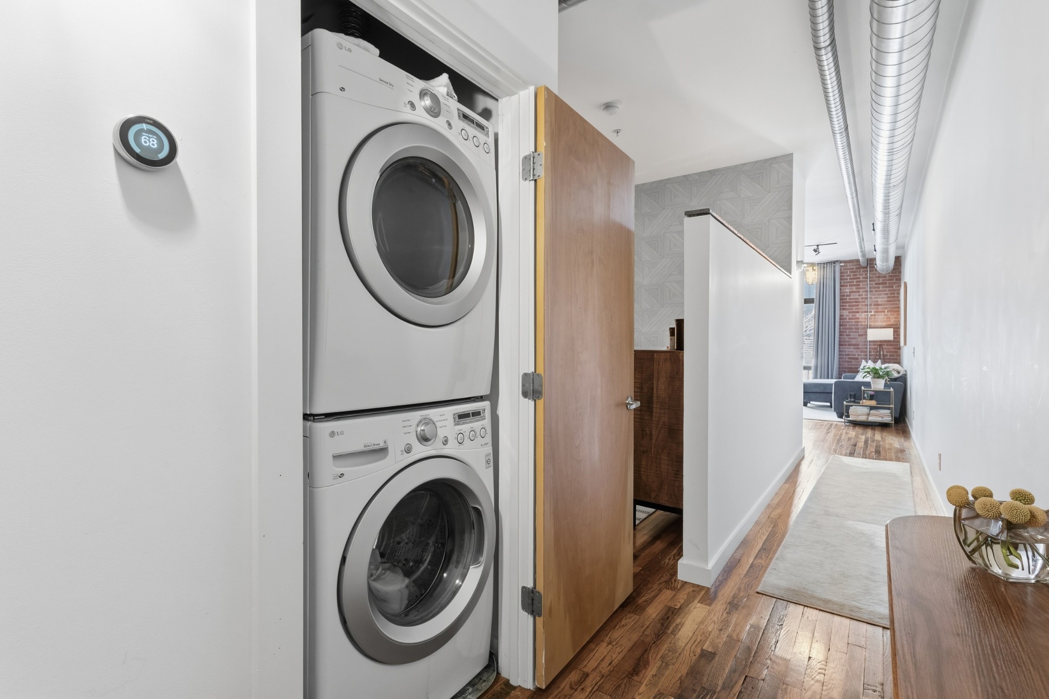 704 Taylor St Unit: 201