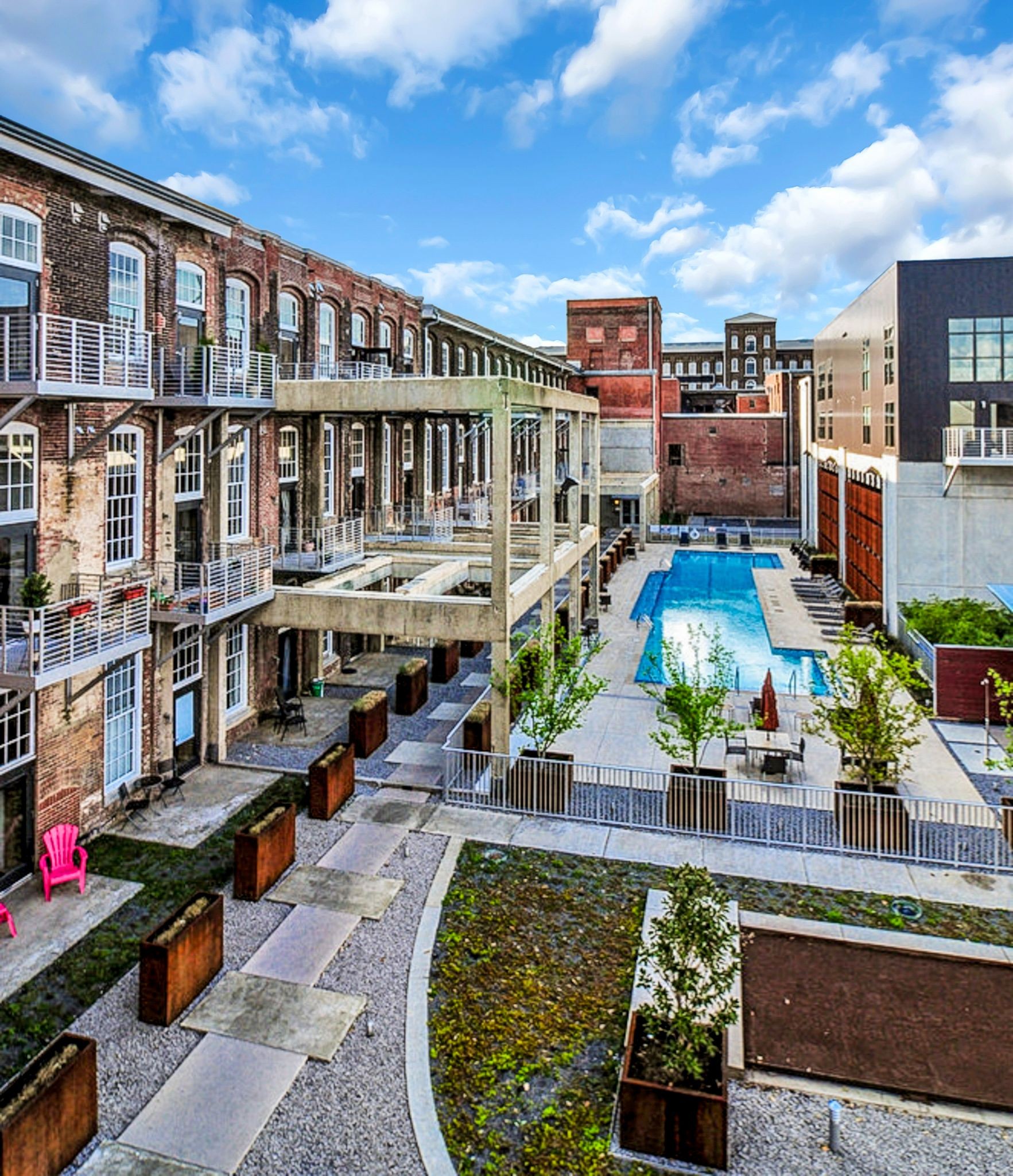 704 Taylor St Unit: 201