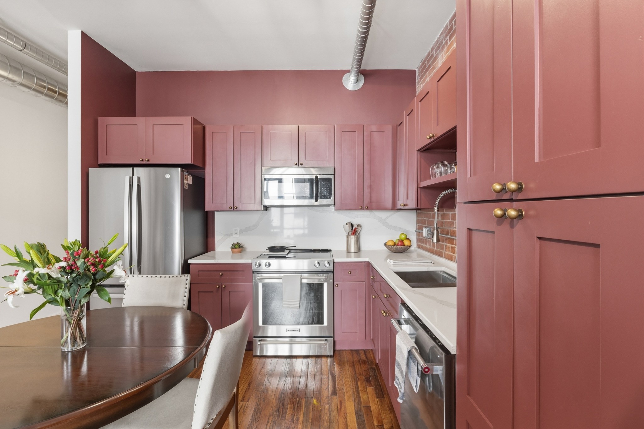 704 Taylor St Unit: 201