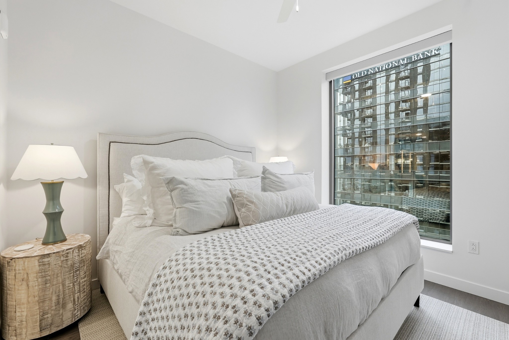 1212 Demonbreun St Unit: 1402