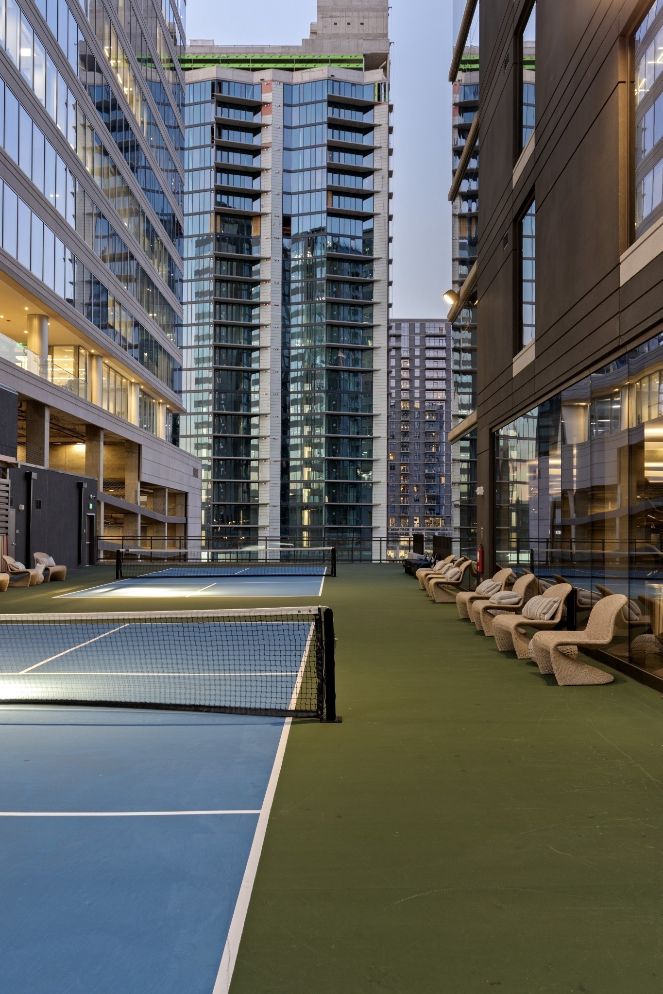 1212 Demonbreun St Unit: 1402