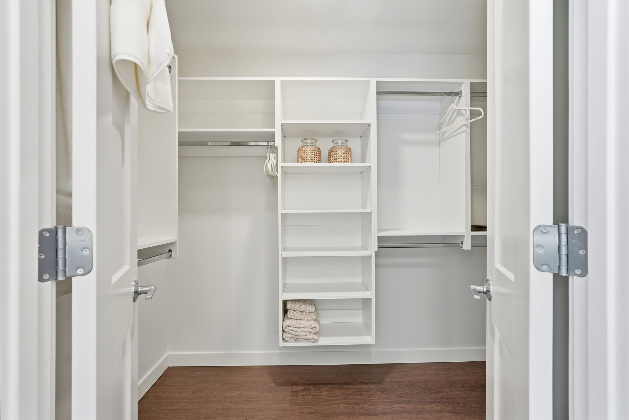 1212 Demonbreun St Unit: 1402
