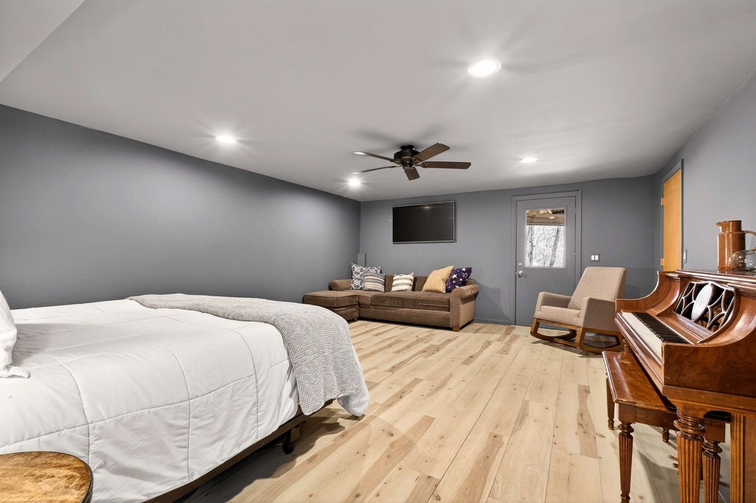 9467 Little East Fork Rd