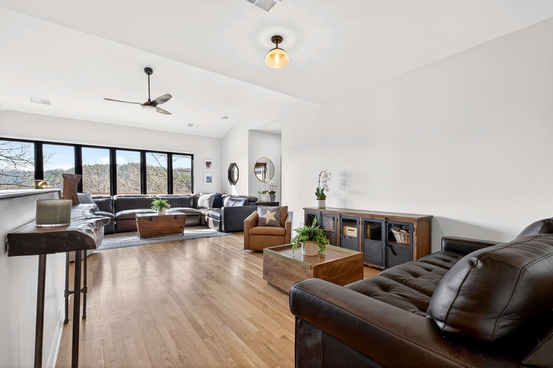 9467 Little East Fork Rd