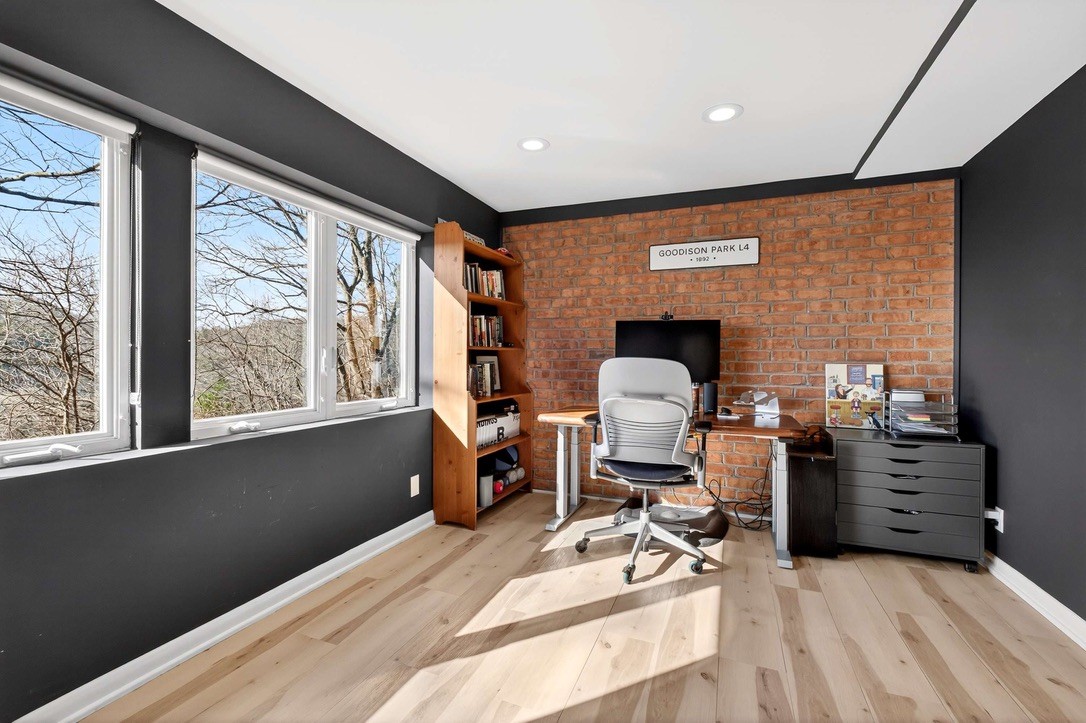 9467 Little East Fork Rd