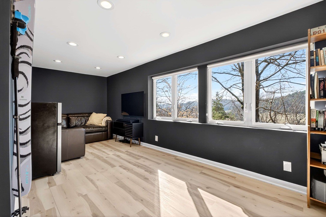 9467 Little East Fork Rd