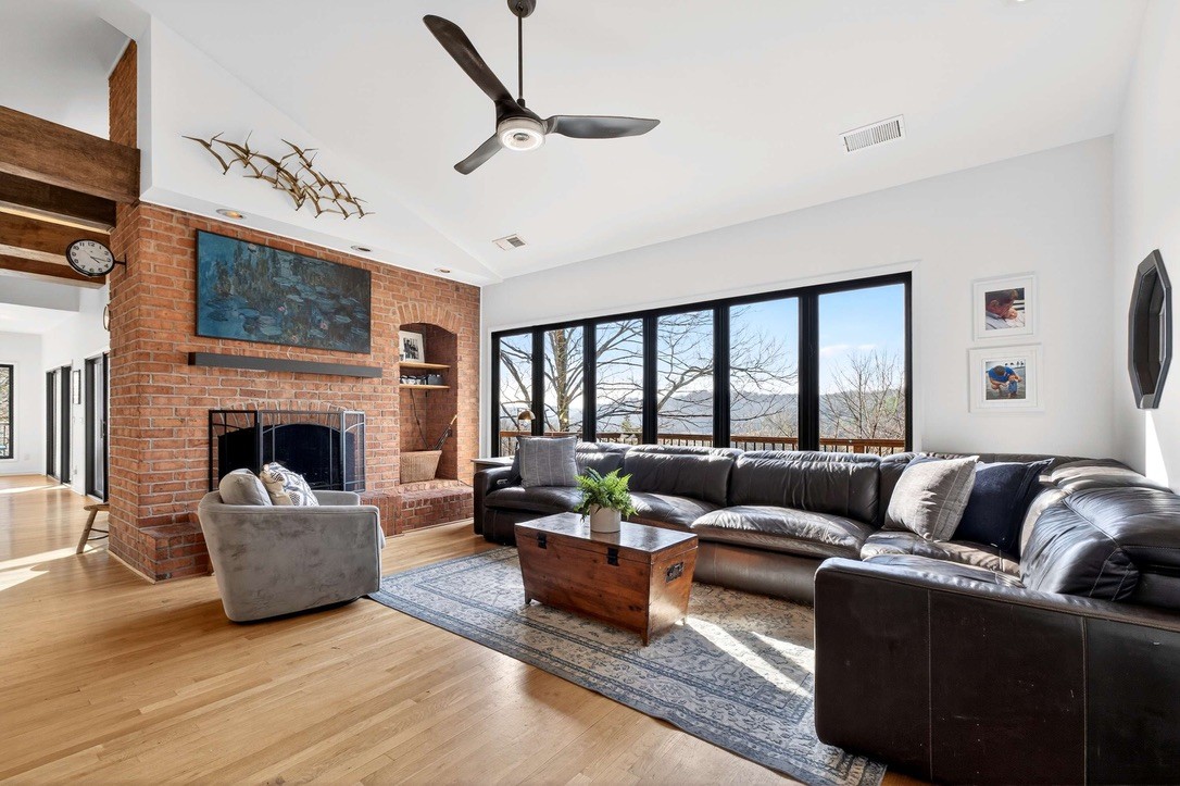 9467 Little East Fork Rd