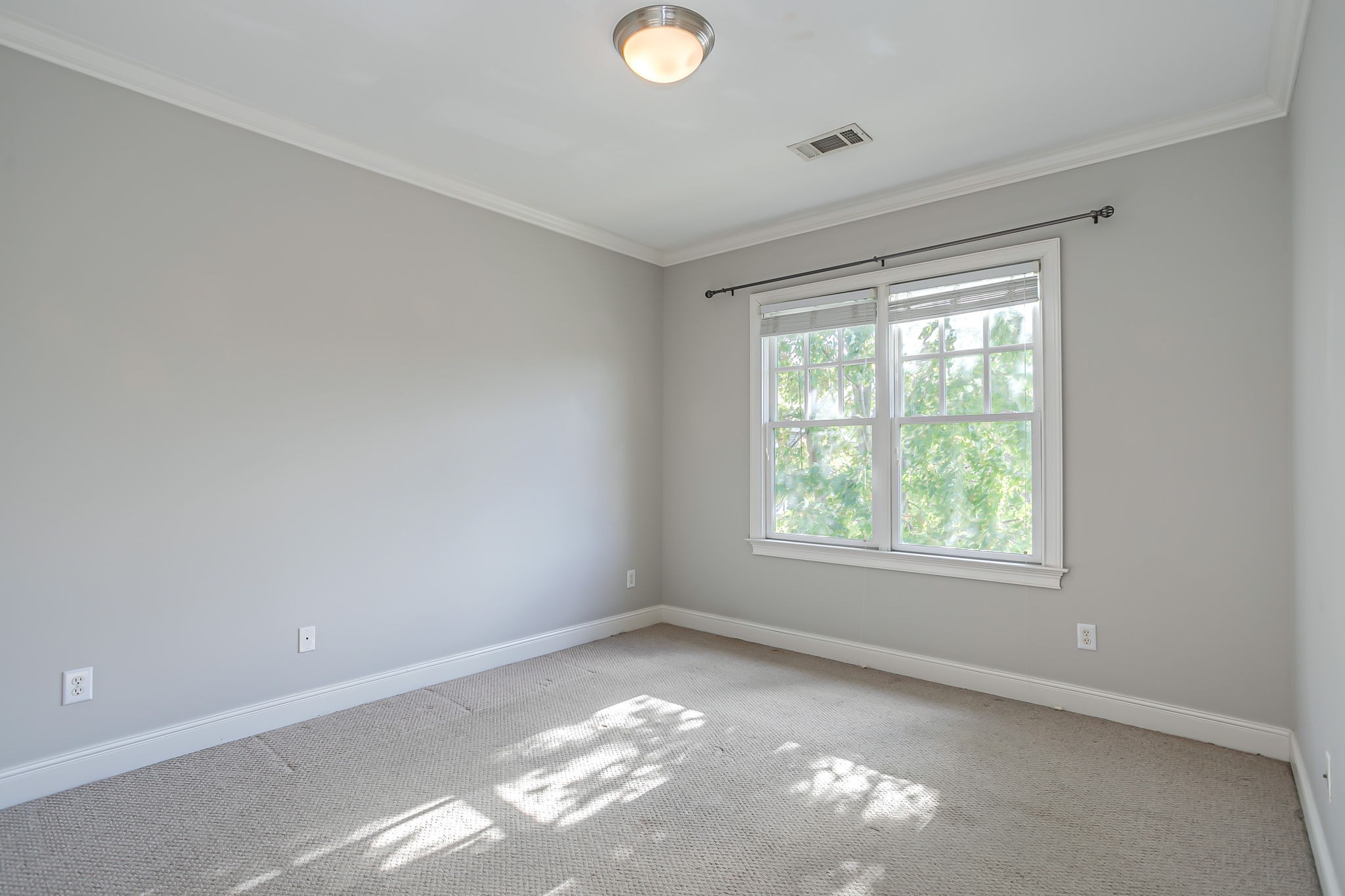 4210 Hillsboro Pike, NE Unit: 211