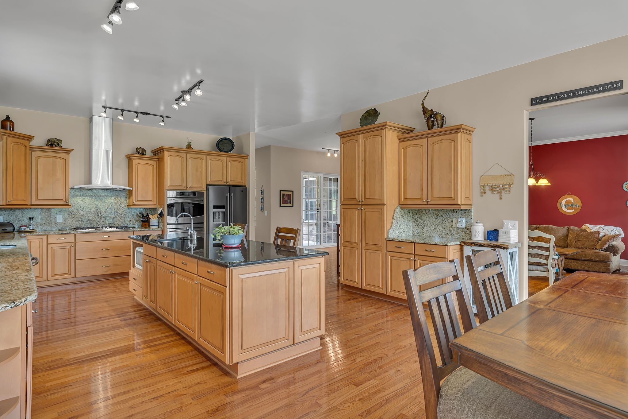 790 Blooming Grove Rd