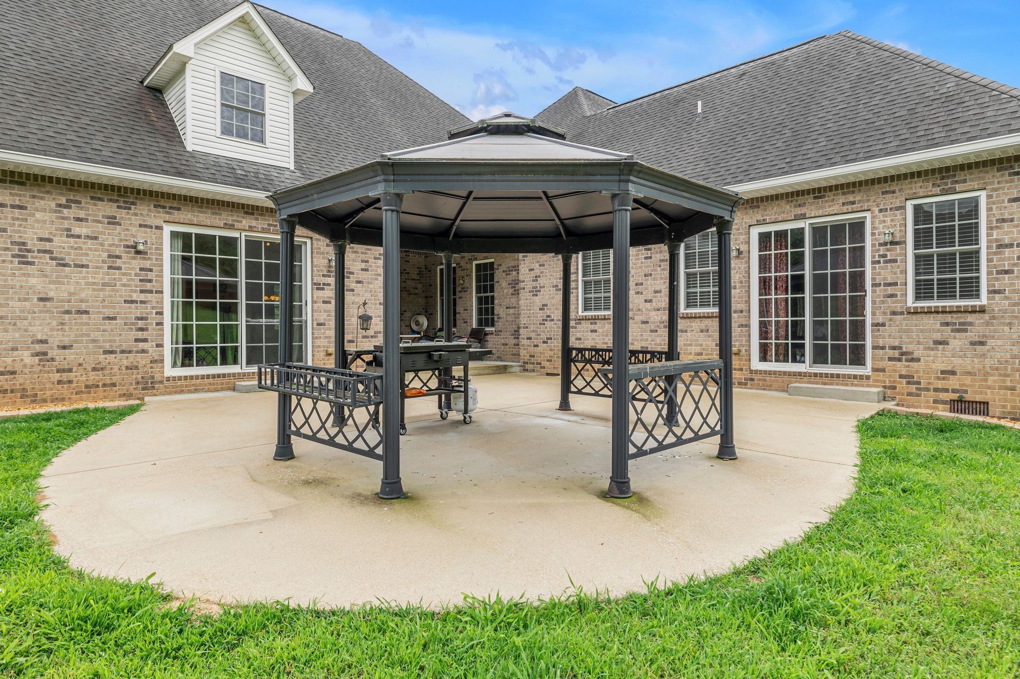 790 Blooming Grove Rd