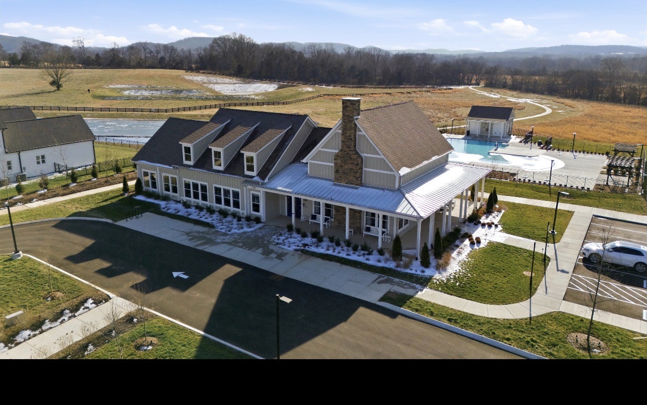 7017 Lampkins Crossing Dr