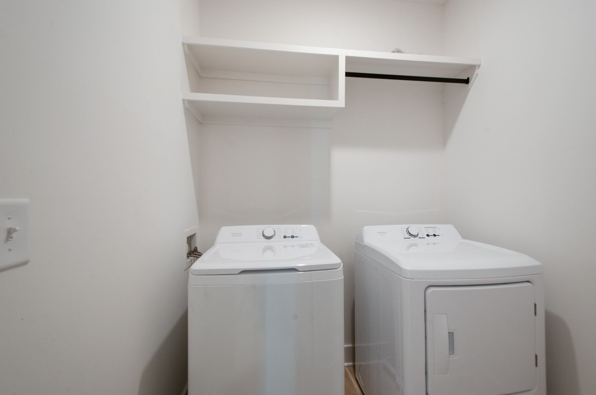 440 Markham St Unit: 24